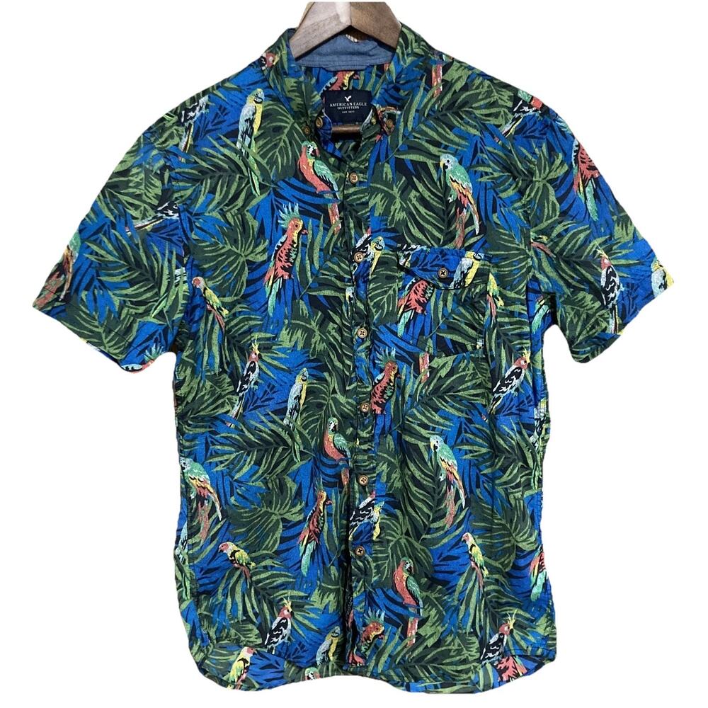 American Eagle Shirt Green Toucan/Parrots Tropical Print Hawaiian Button Size M